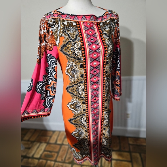 Ice Dresses & Skirts - EUC Vintage Boatneck Dress With 3/4 Length Sleeves - COLORS ARE VIBRANT!